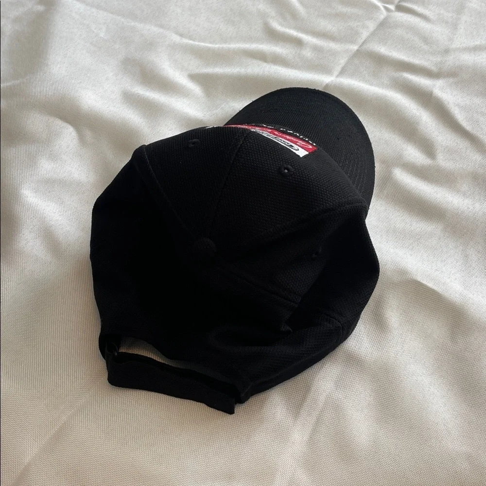 Black Cap  freightliner logo